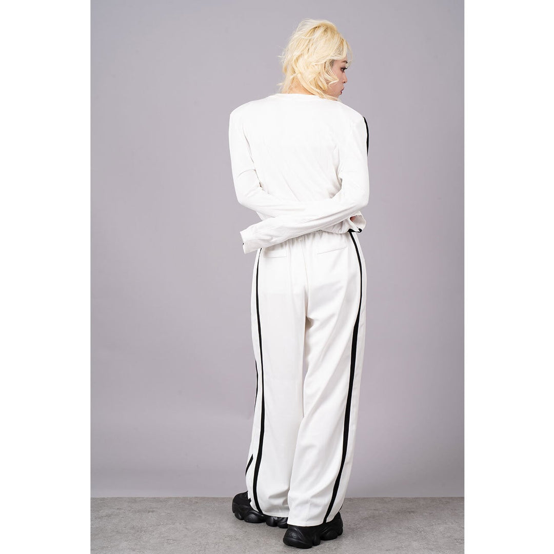 Piping Sleeve Pullover