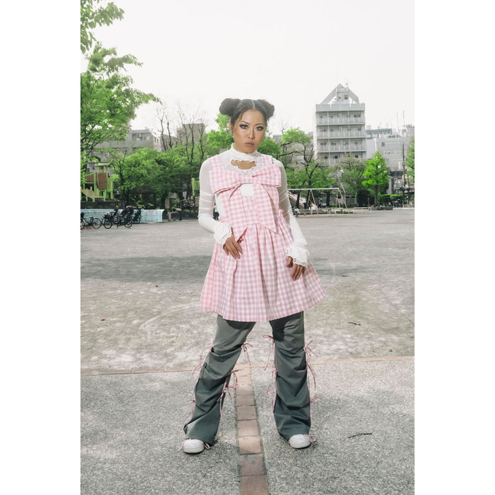Front ribbon sleeveless onepiece (Beige Check) ¥8,980 / ¥9,480