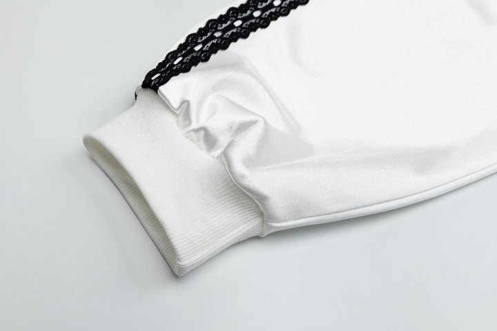 Lace Ribbon Logo Long Sleeve T-shirt