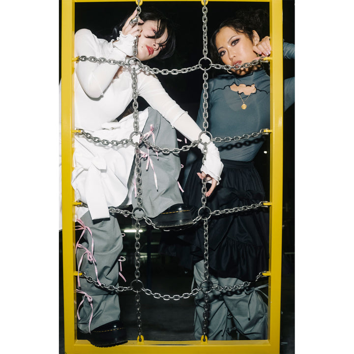 Asymmetry Volume Frill Ribbon Mini Skirt