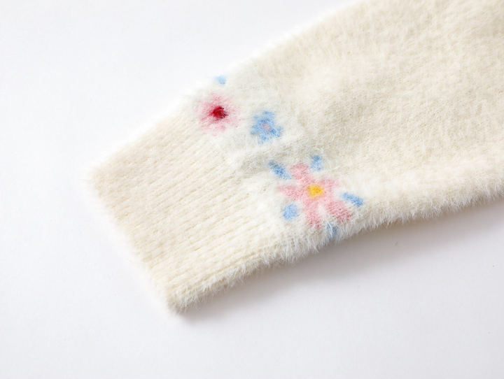 Pattern design crew neck knit cardigan