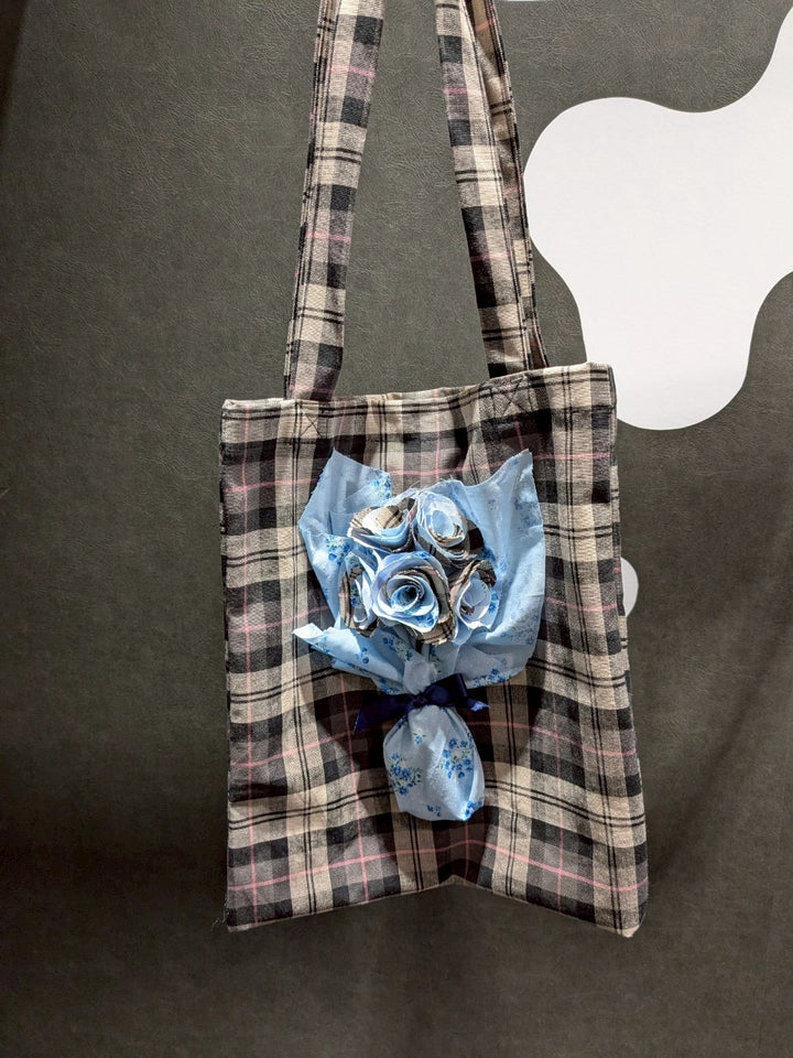 Bouquet Tote Bag
