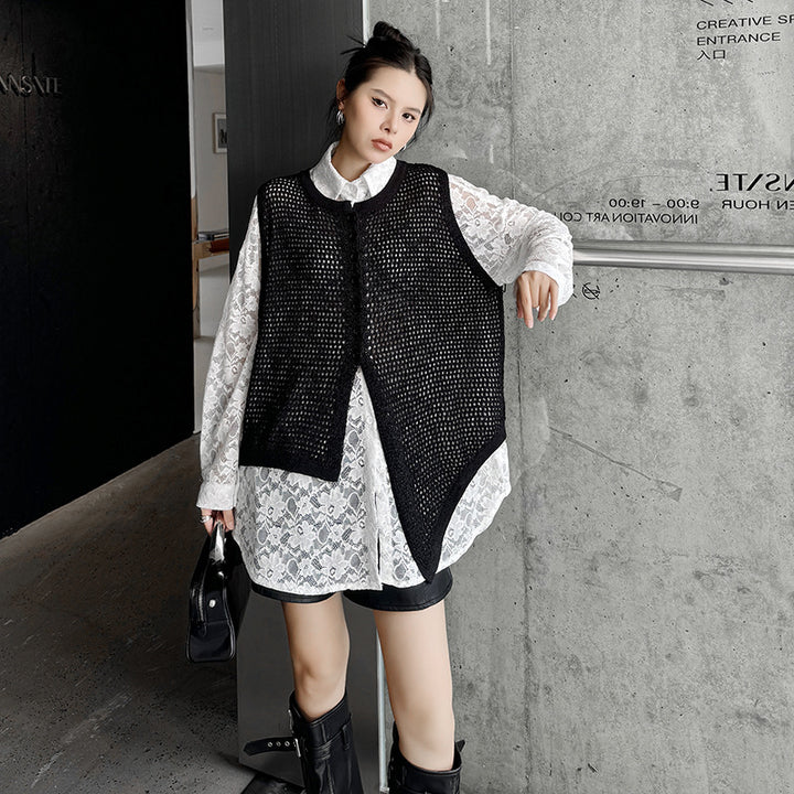 Lace shirt and sleeveless cardigan vest