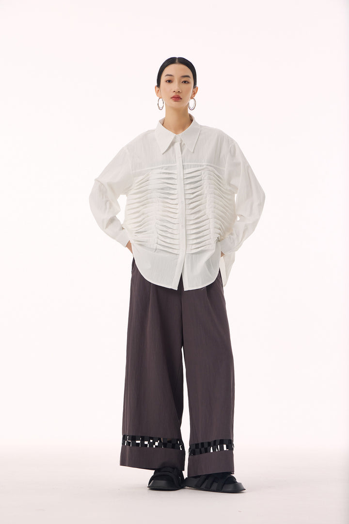 Front tuck loose shirt