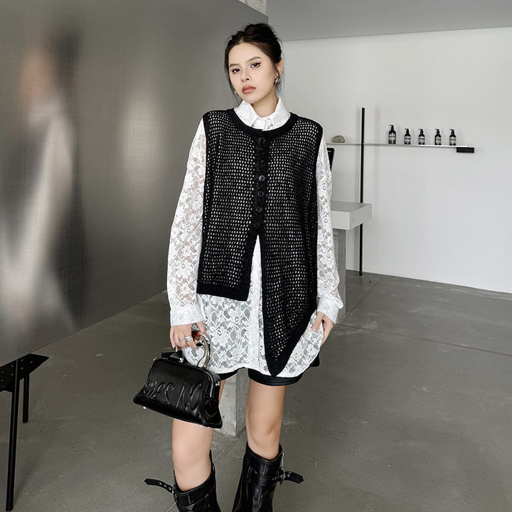 Lace shirt and sleeveless cardigan vest