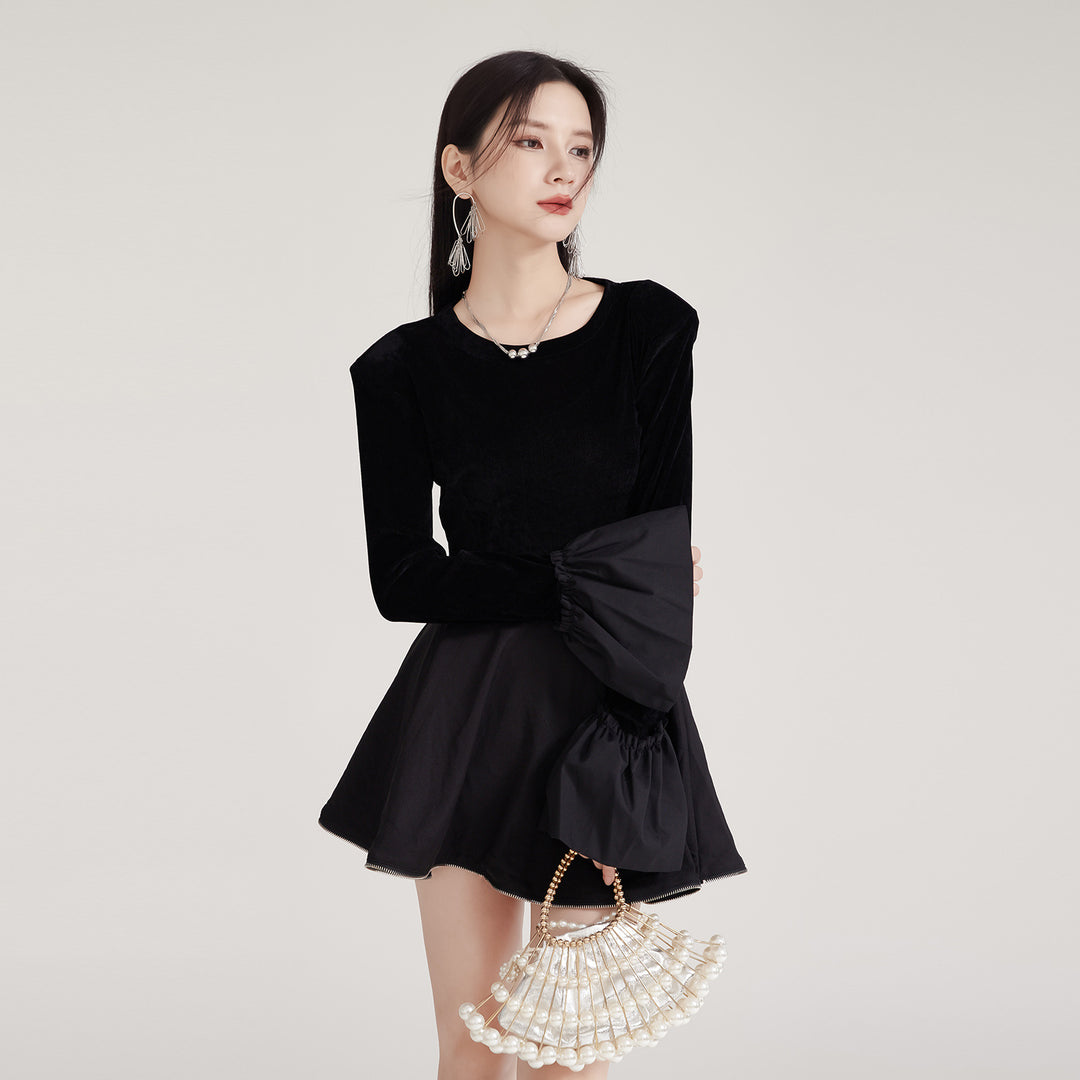 Velvet Long Flare Sleeve Pullover