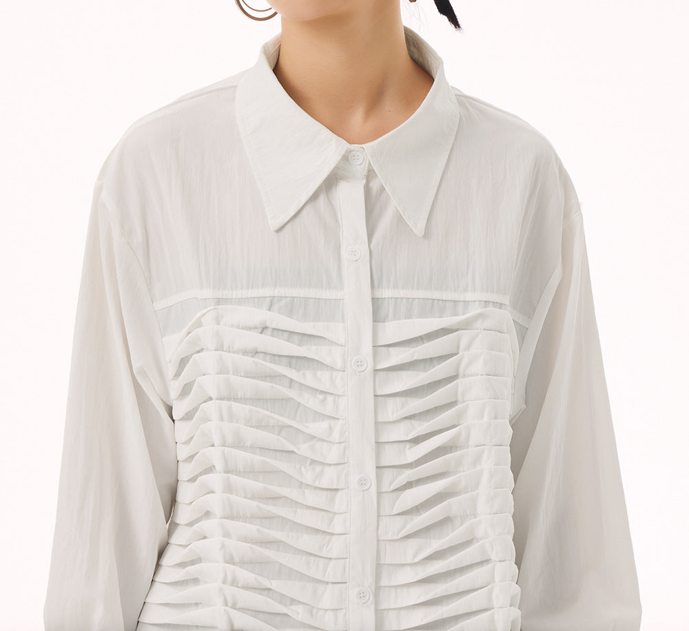 Front tuck loose shirt