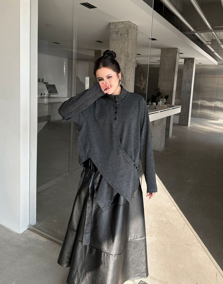 Asymmetry stand collar T-shirt