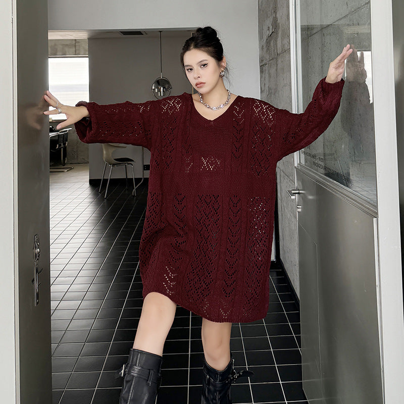 Hollow crochet design V-neck knitted dress