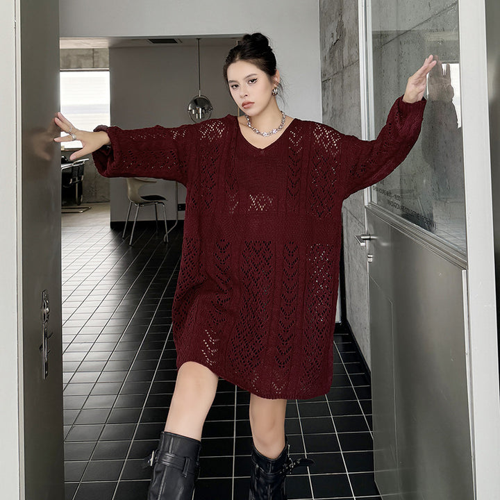 Hollow crochet design V-neck knitted dress