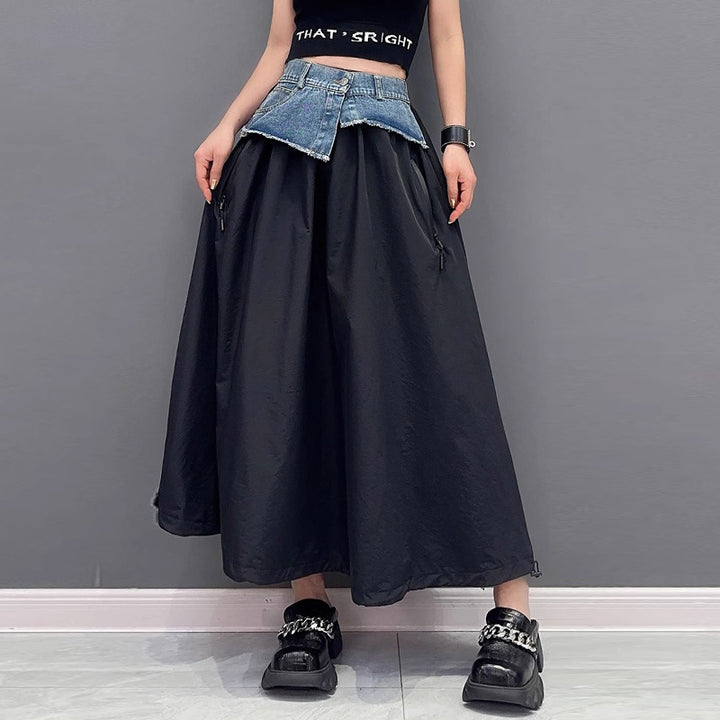 Contrast color switching denim flare skirt