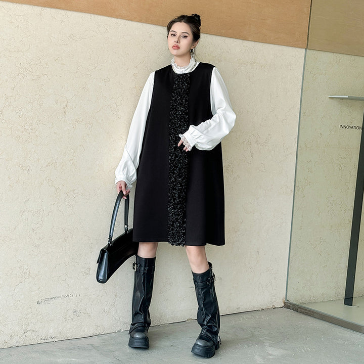 Front Frill Sleeveless Onepiece