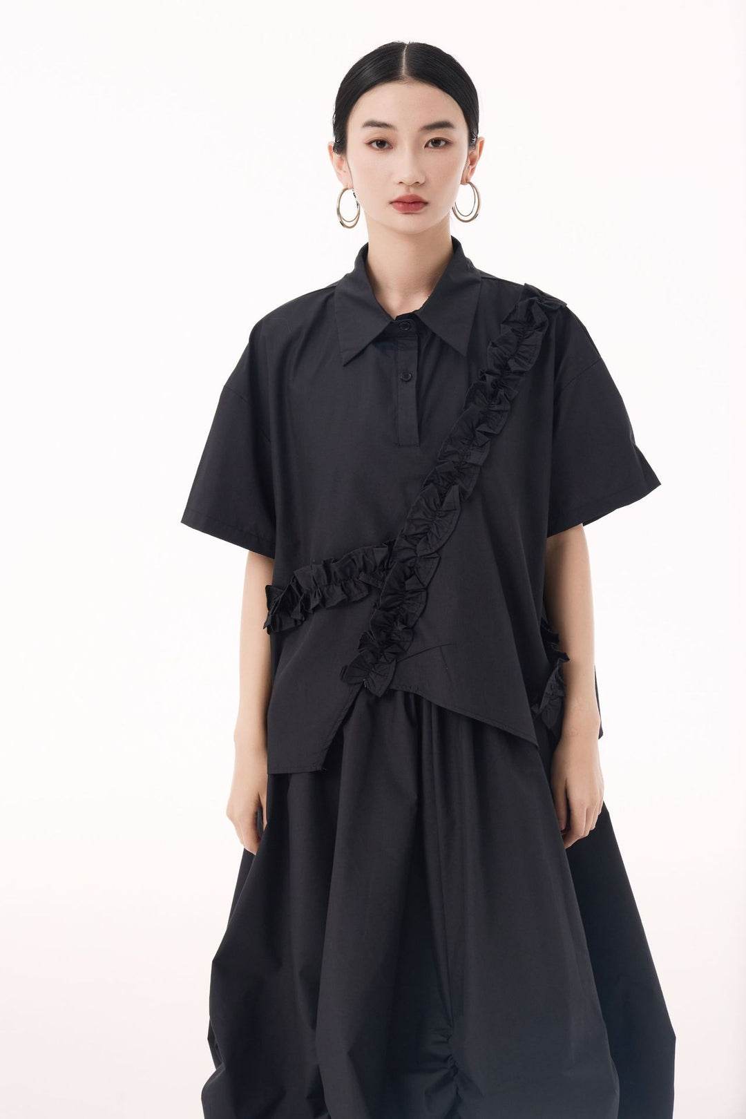 Asymmetry frill short sleeve shirt