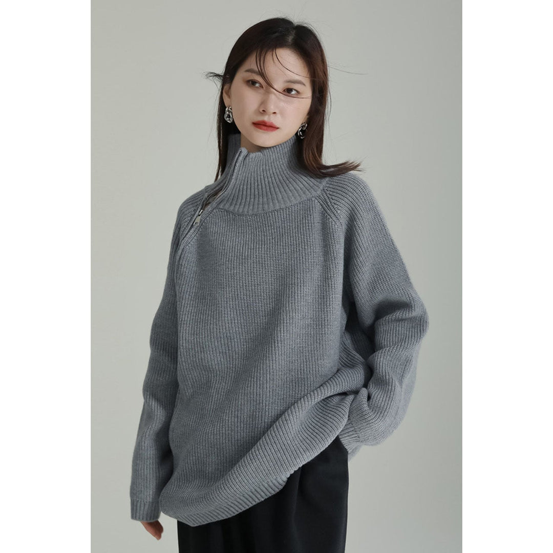 Asymmetry Side Slit Zipper High Neck Knit