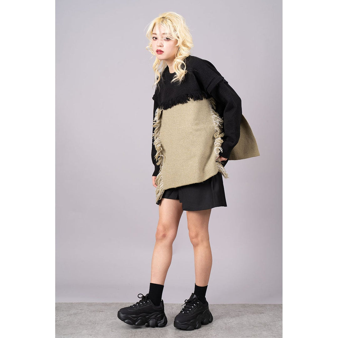 Fringe Patch Switching Knit