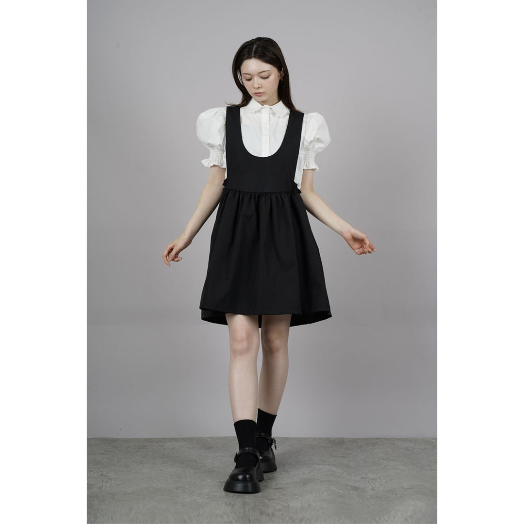 Front ribbon sleeveless onepiece ¥8,980 / ¥8,480