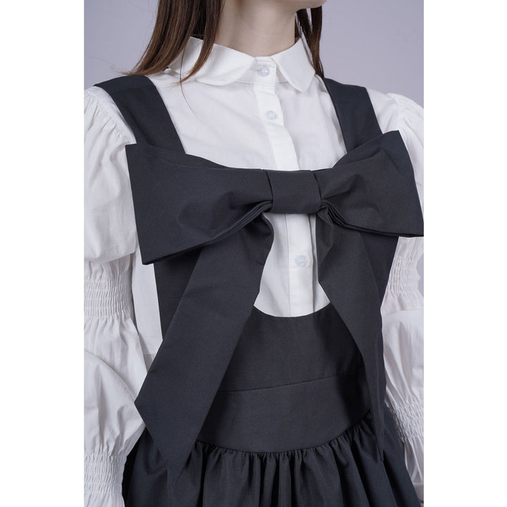 Front ribbon sleeveless onepiece ¥8,980 / ¥8,480