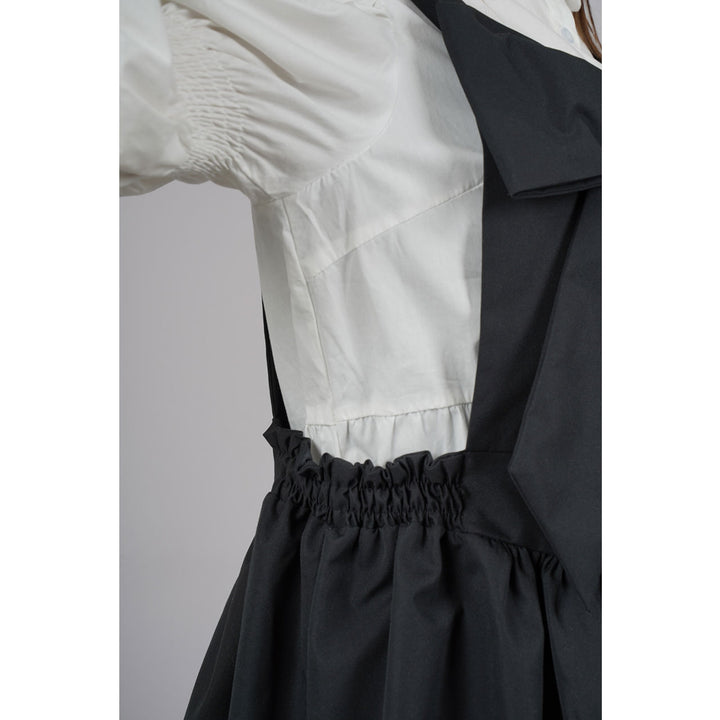 Front ribbon sleeveless onepiece ¥8,980 / ¥8,480