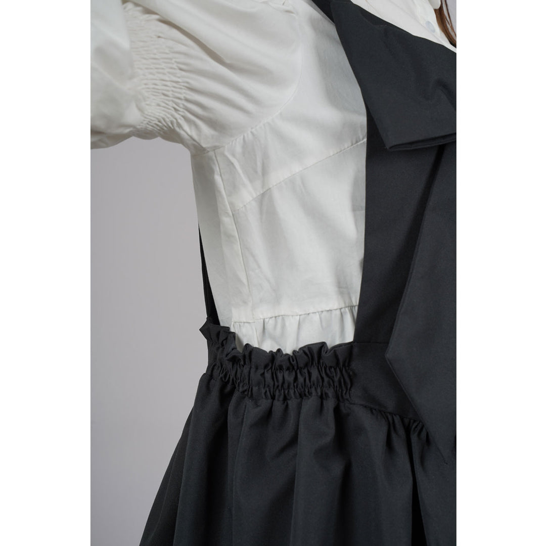 Front ribbon sleeveless onepiece ¥8,980 / ¥8,480