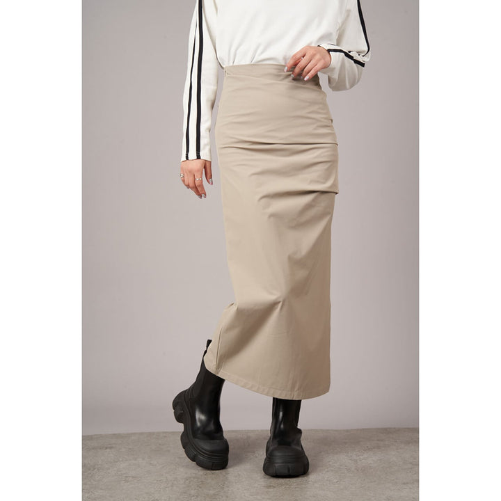 [¥0] Side Tuck Slit Tight Skirt