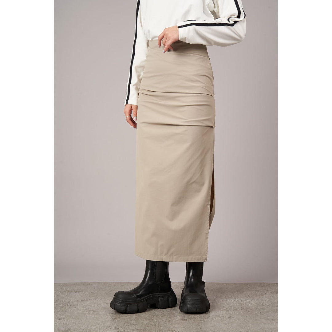 [¥0] Side Tuck Slit Tight Skirt