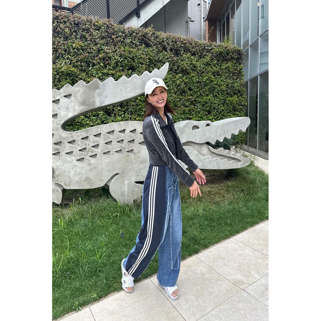 [a__muguet] Color contrast stitching cuffed high waist jeans