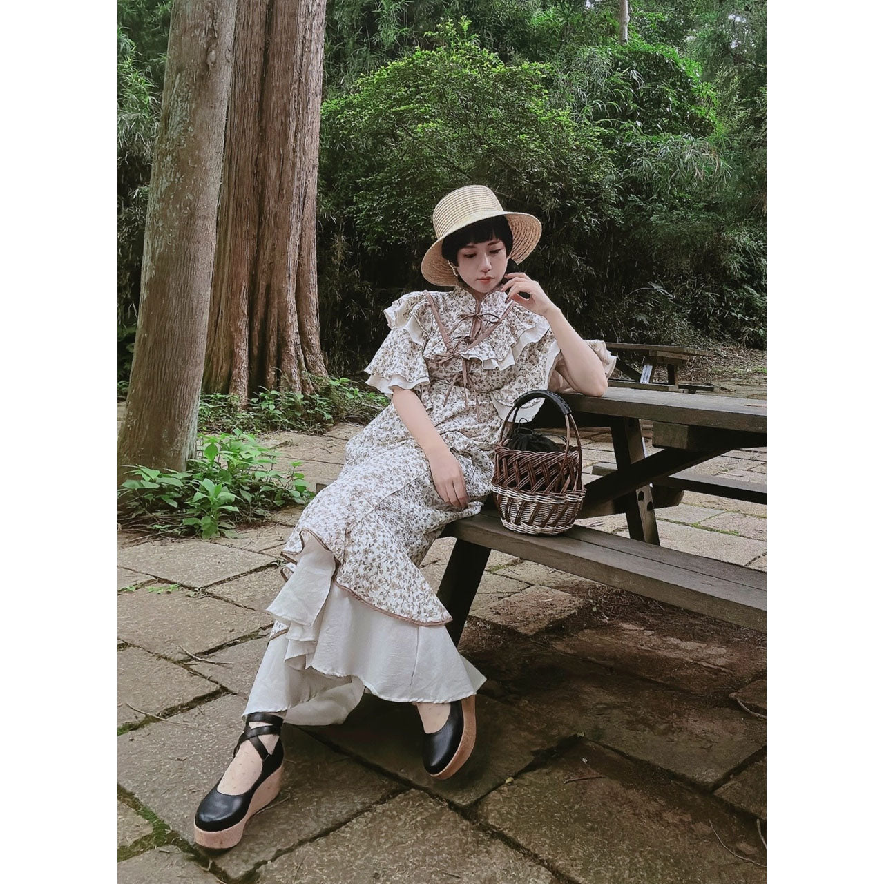 美品 HUCKLEBONES ハックルボーンズ ワンピース MONNALISA - ハックルボーンズ ロンドン Gold Satin Shift Dress