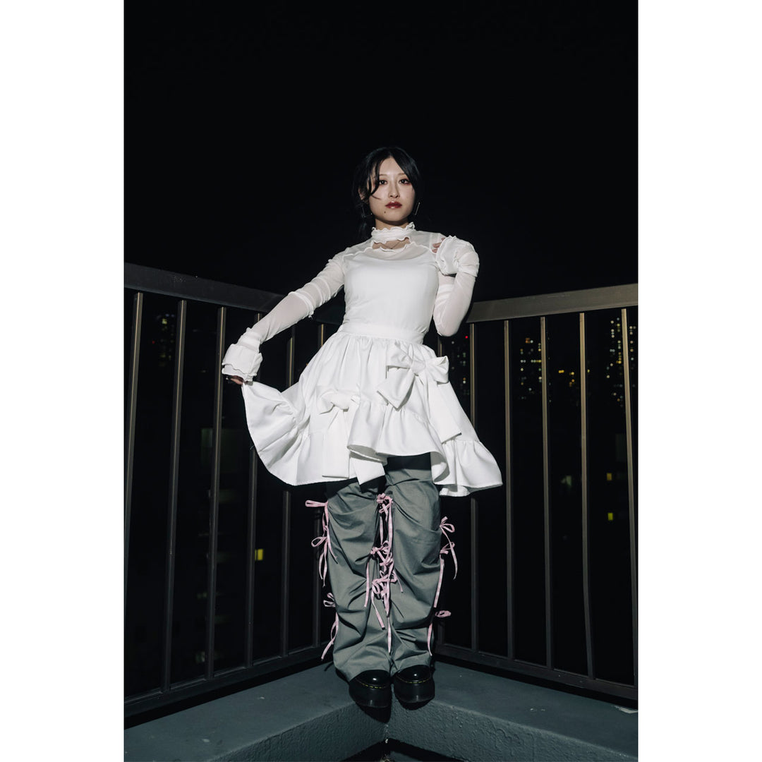Asymmetry Volume Frill Ribbon Mini Skirt