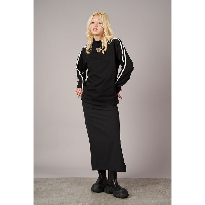 [¥0] Side Tuck Slit Tight Skirt