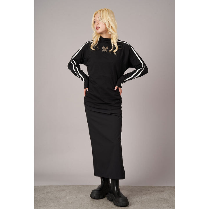 [¥0] Side Tuck Slit Tight Skirt