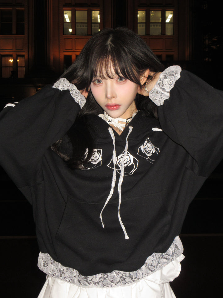 ୨୧1週間限定10％OFF୨୧ [ yy0904._] 緩苺 - Rose Embroidered Hoodie
