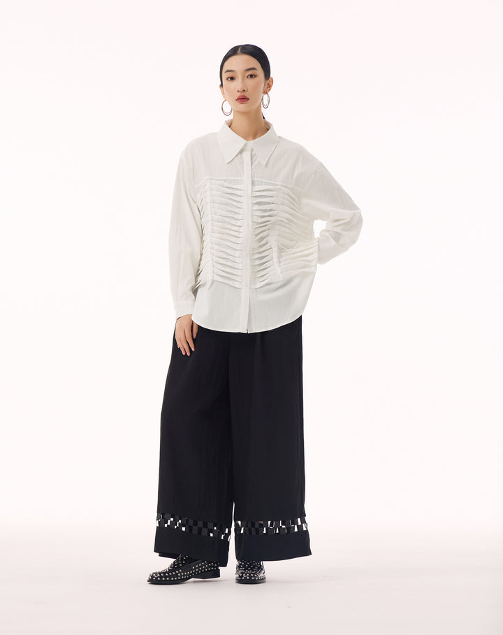 Front tuck loose shirt